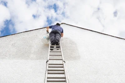 Peinture extérieure à Flamanville — façades et ravalement
